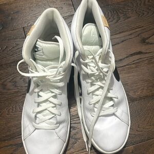 Men’s Nike Blazers new worn twice